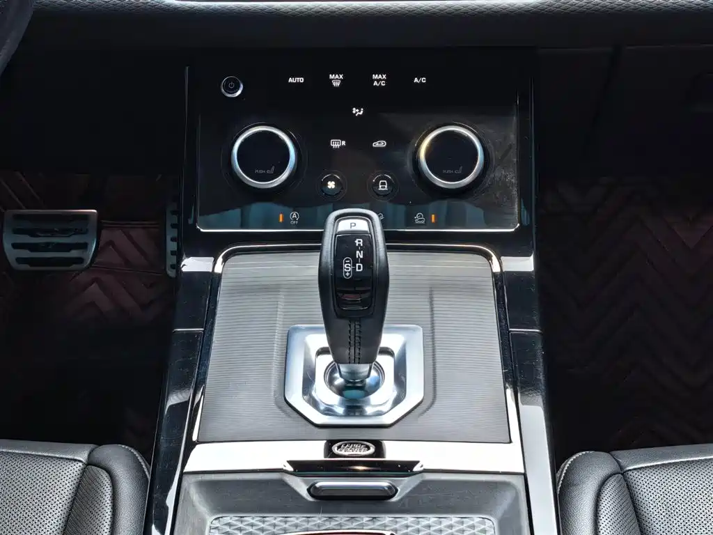 Land Rover Range Rover Evoque 2020 249PS R-DYNAMIC S Sport Edition фото 14
