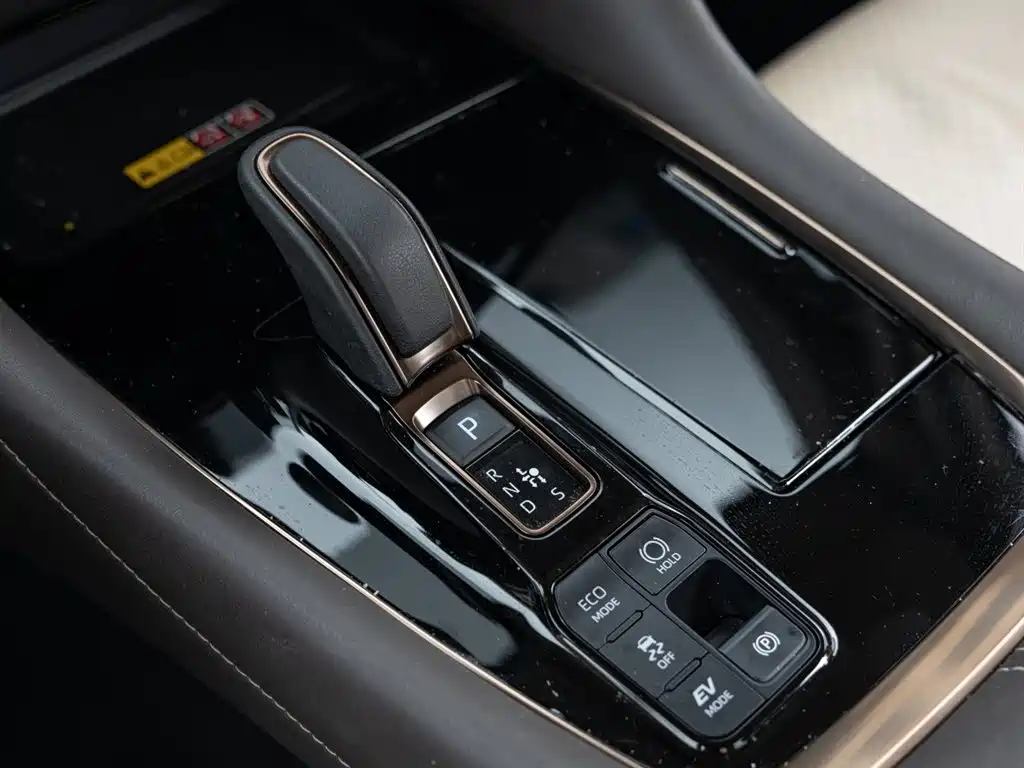 Toyota Alphard 2024 Hybrid 2.5L Prestige Edition фото 15
