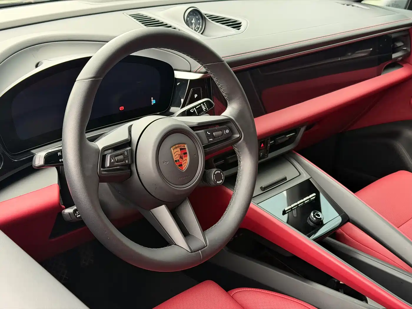 PORSCHE MACAN NEW ENERGY