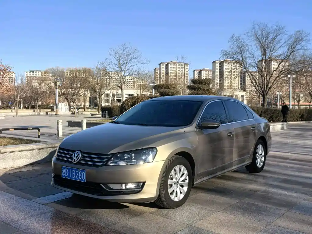Фото 1 - Volkswagen Passat