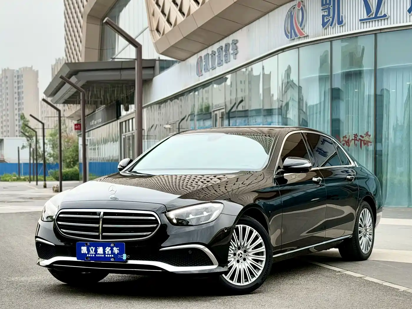 Mercedes-Benz E-Class 2023 Facelift E 300 L Fashion