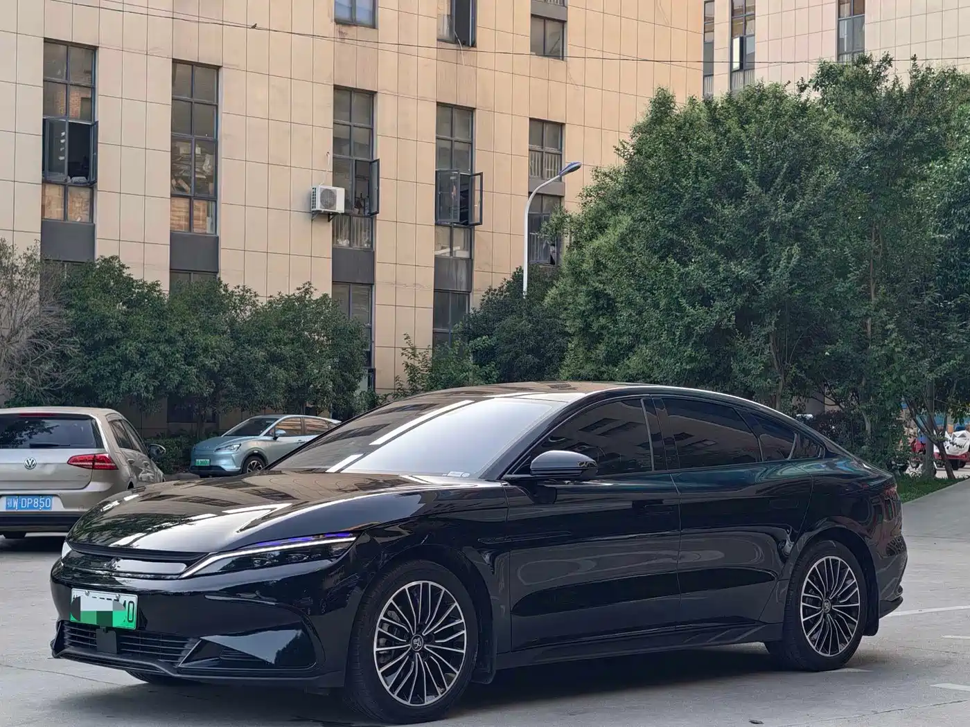 BYD Han 2023 EV Champion Edition 605KM FWD Premium