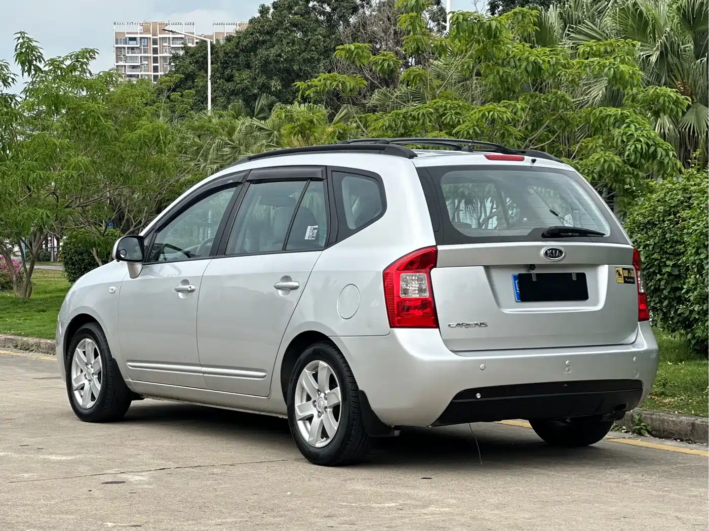 Kia Carens 2007 2.0L 7-Seater Comfort фото 7