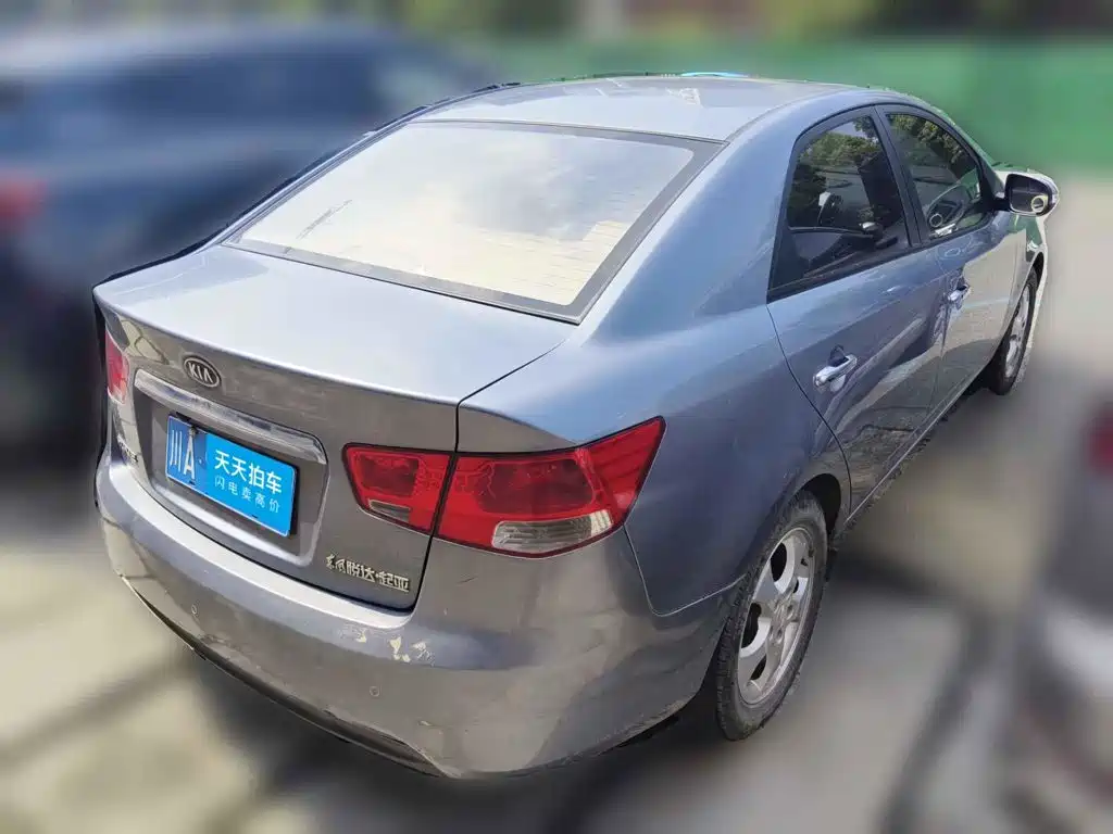Kia Forte 2009 2009 1.6L AT Premium