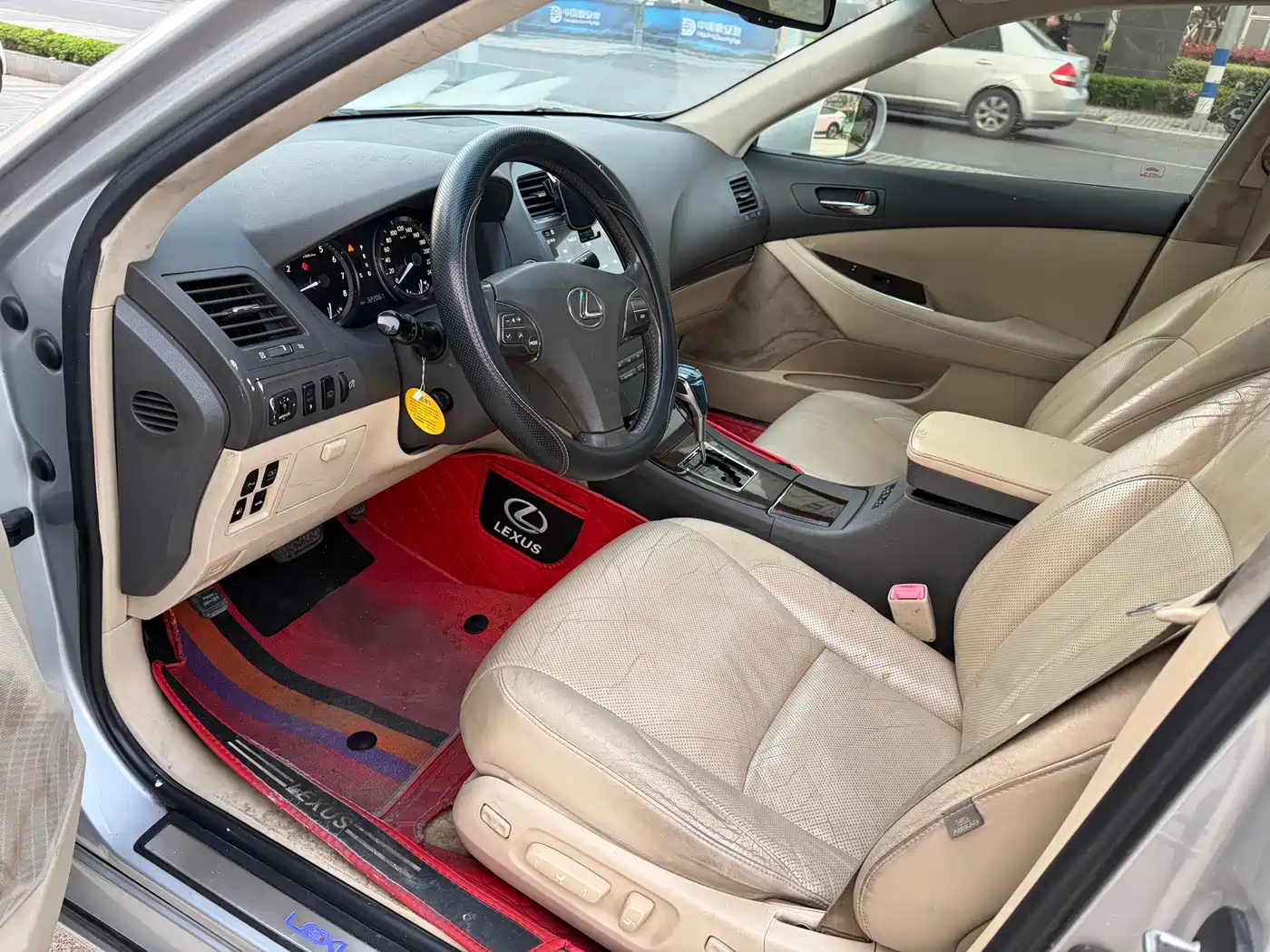 Lexus ES 2012 240 Special Limited Edition фото 5