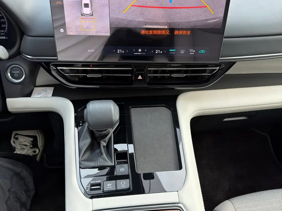 2026 Toyota Sienna