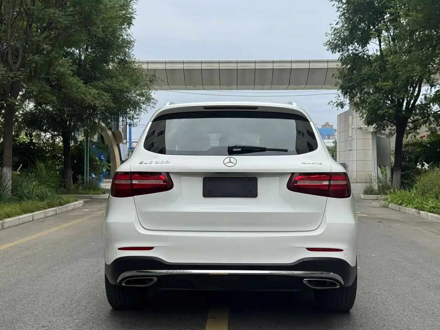 Mercedes-Benz GLC 2017 GLC 300 4MATIC Dynamic фото 10