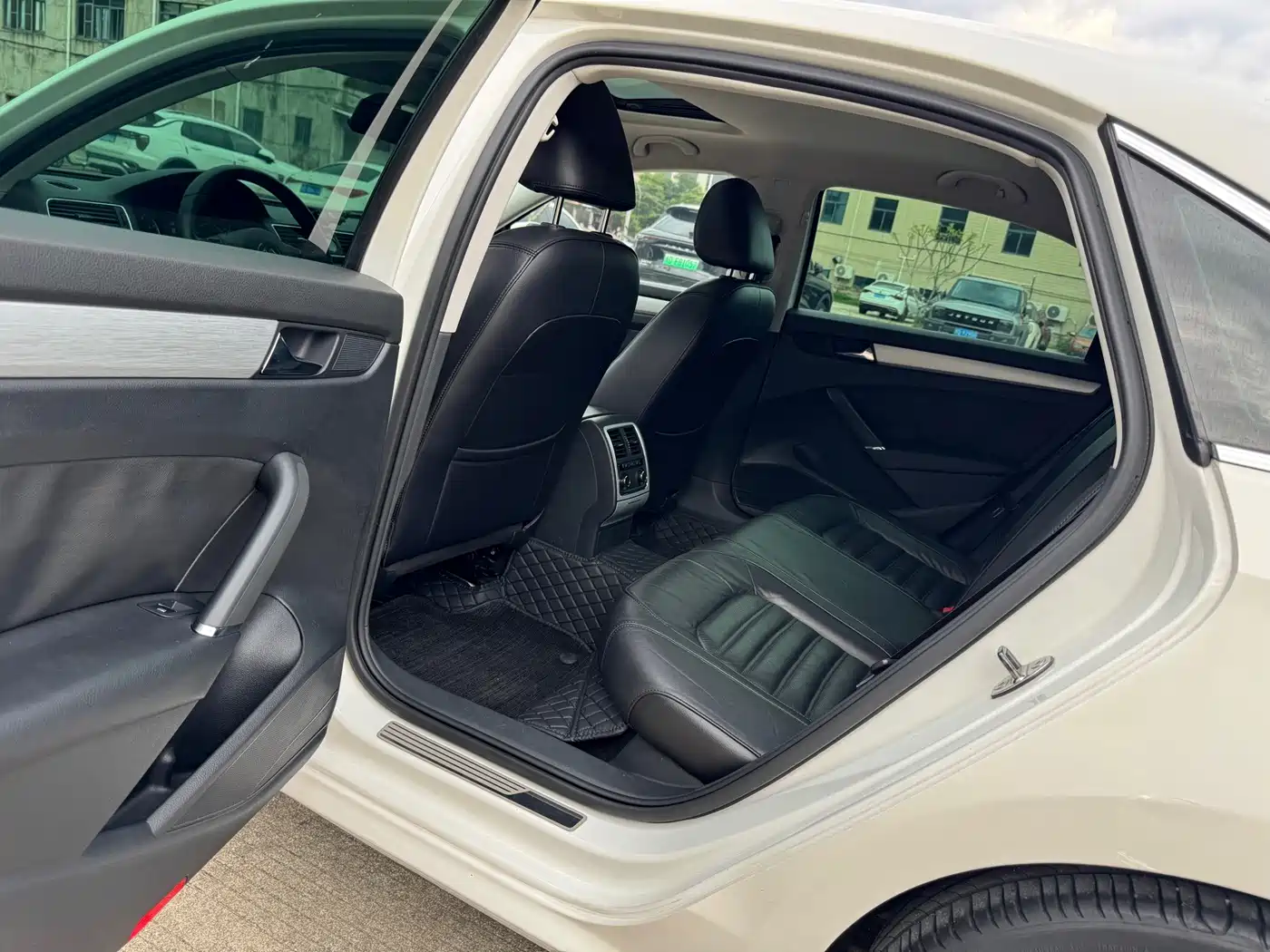 Volkswagen Passat 2013 2013 2.0TSI DSG Yuzun