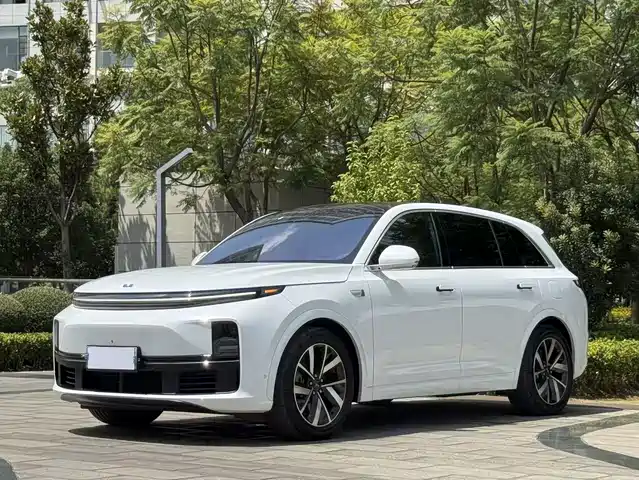 Li Auto L7 Pro
