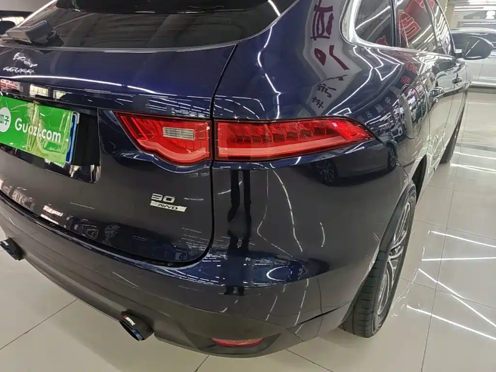 Jaguar F-PACE 2017 2016 2.0T FWD R-Sport Edition