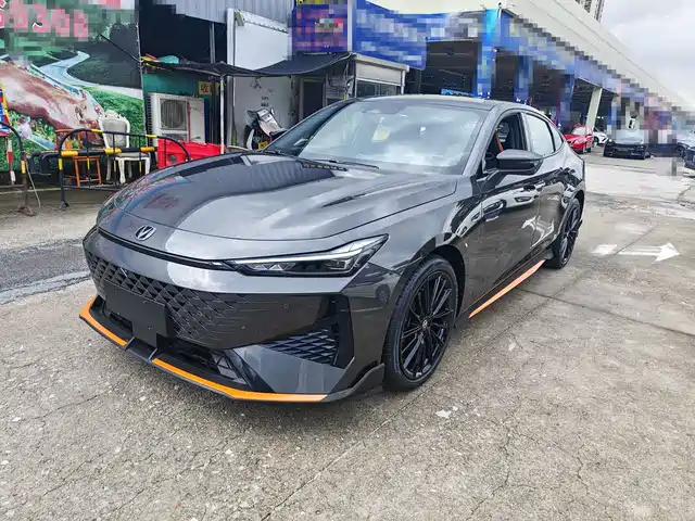 Changan UNI-V 2024