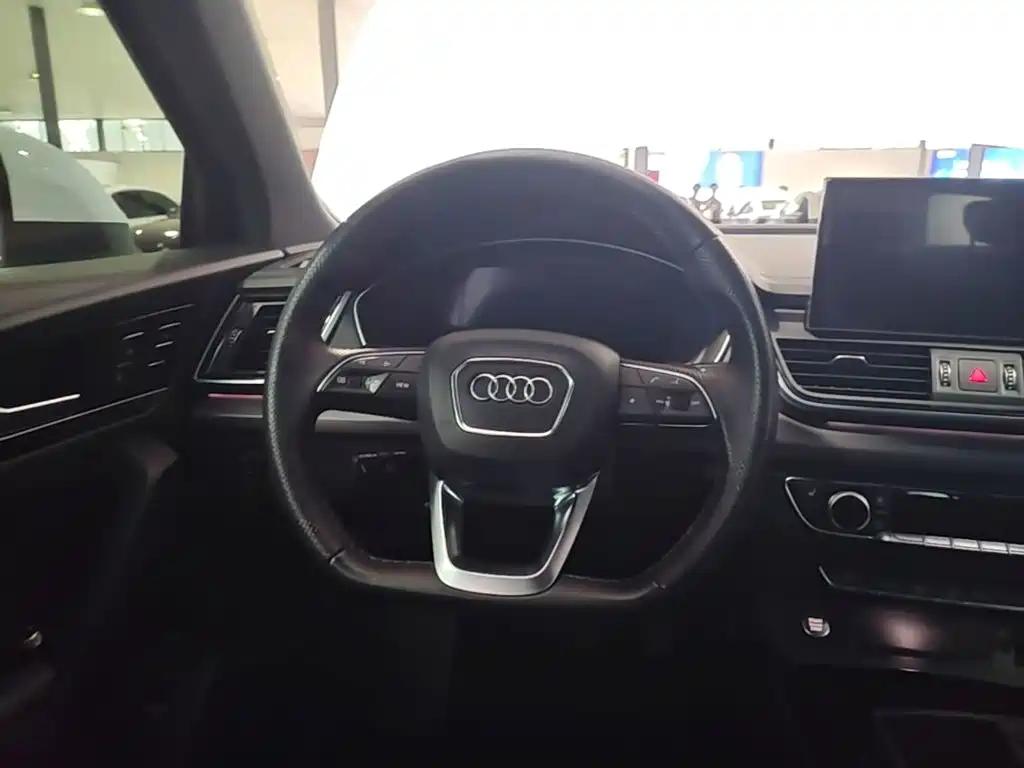 Audi Q5L Sportback 2022 2022 40 TFSI Luxury