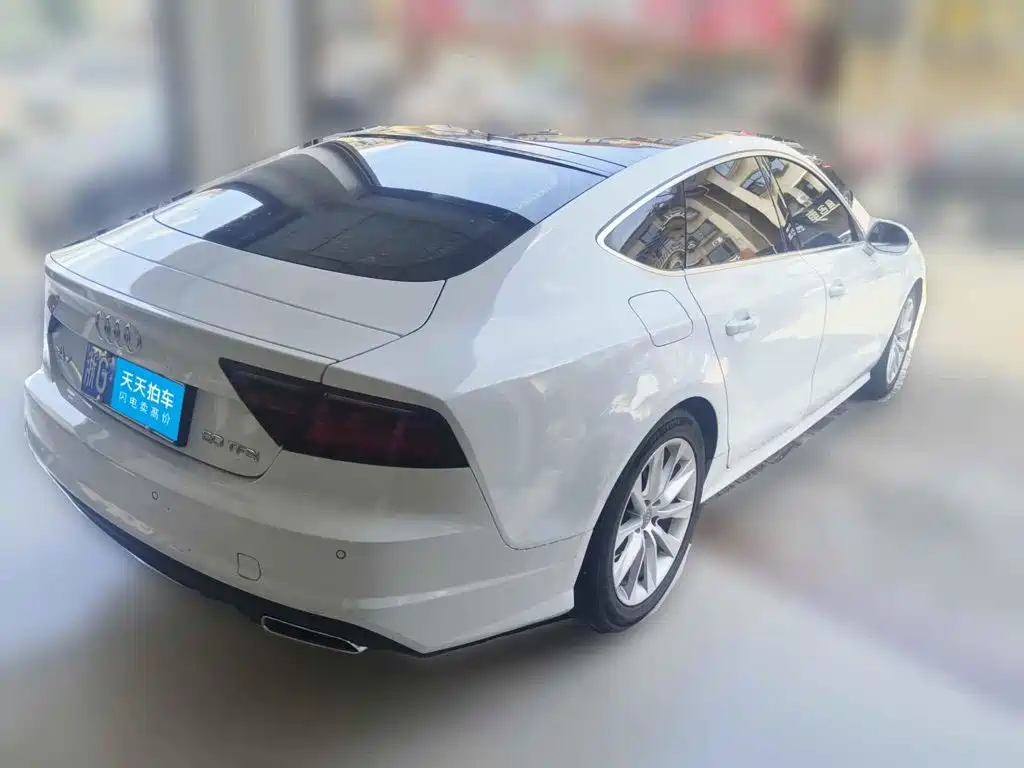 Фото 5 - Audi A7