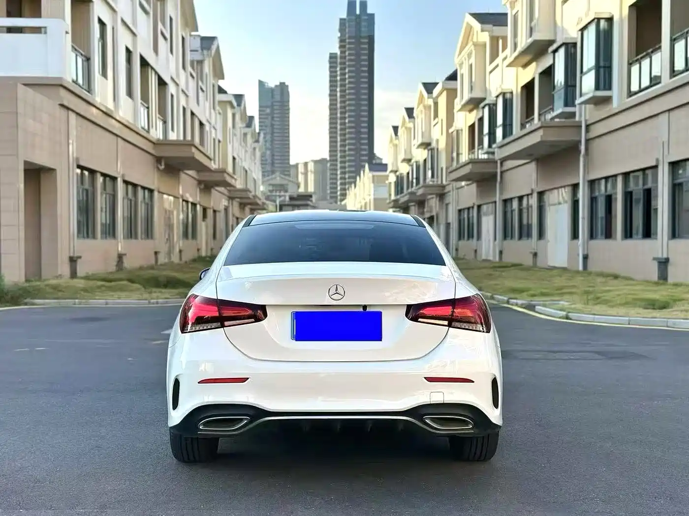 Mercedes-Benz A-Class 2020 Facelift A 180 L Sport Sedan фото 3