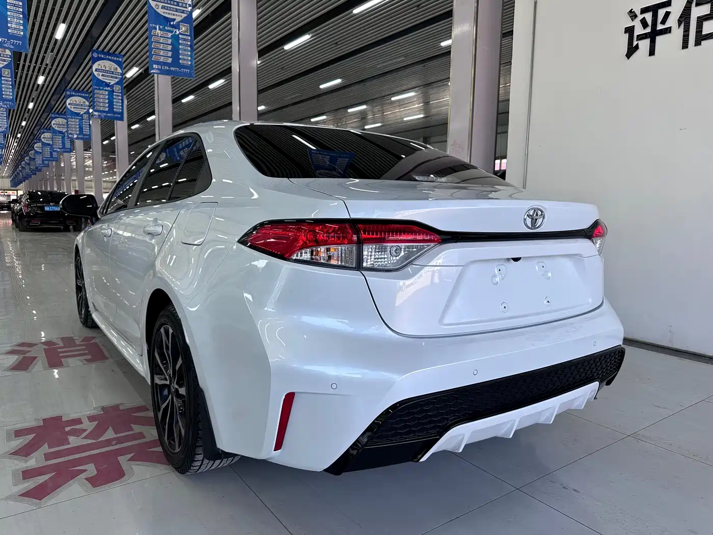 Toyota Levin 2021 185T CVT Sport Edition фото 4
