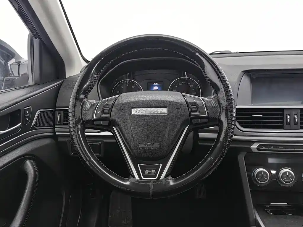 Photo 11 - Haval H6