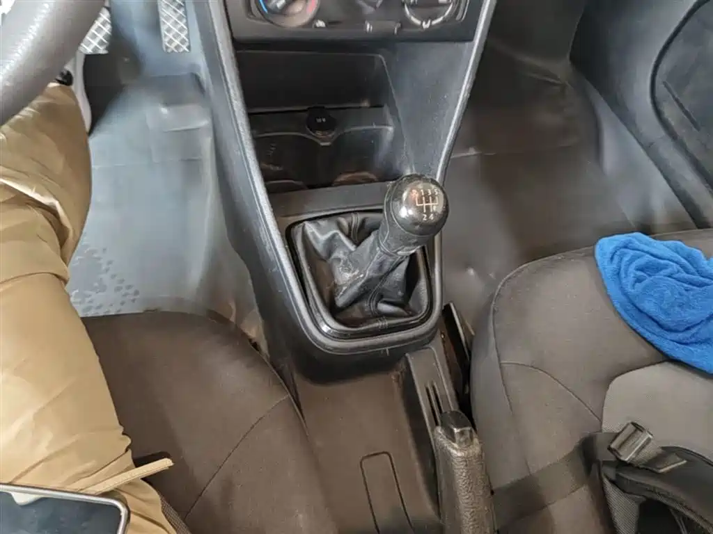 Volkswagen Jetta 2013 1.4L Manual Fashion фото 21