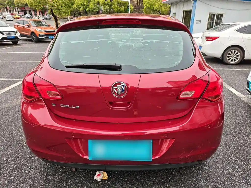 Buick Excelle 2014 XT 1.6L Automatic Fashion фото 6