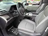 Фото 7 - Toyota Granvia