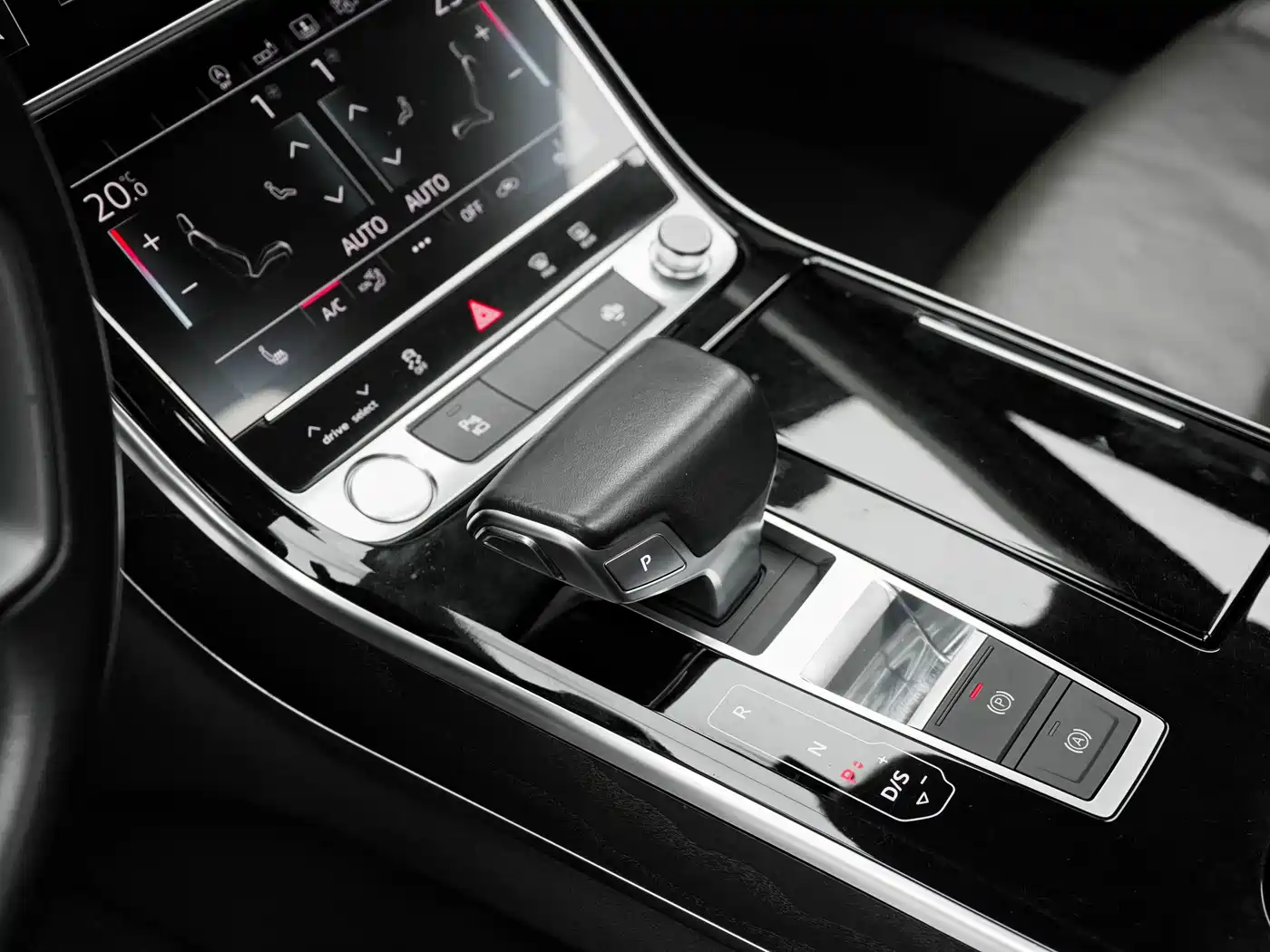 Audi A8 2018 A8L 55 TFSI quattro Launch Elite фото 17