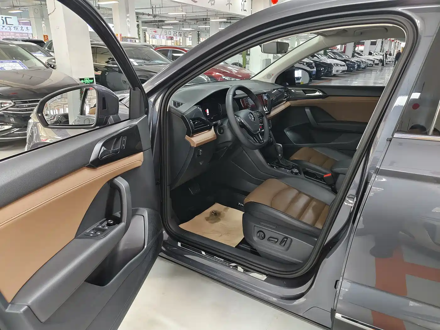 Volkswagen Tharu 2019 Model 330TSI 4WD Flagship Edition China VI фото 8