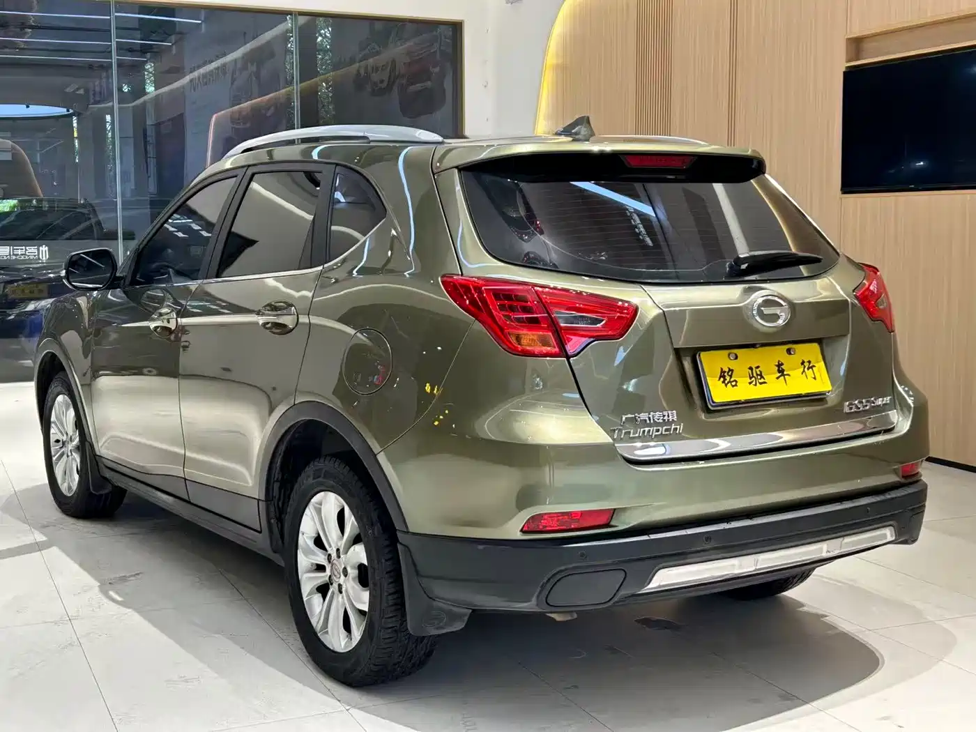 GAC Trumpchi Trumpchi GS5 Super 2015 2.0L Automatic 2WD Elite Edition фото 5