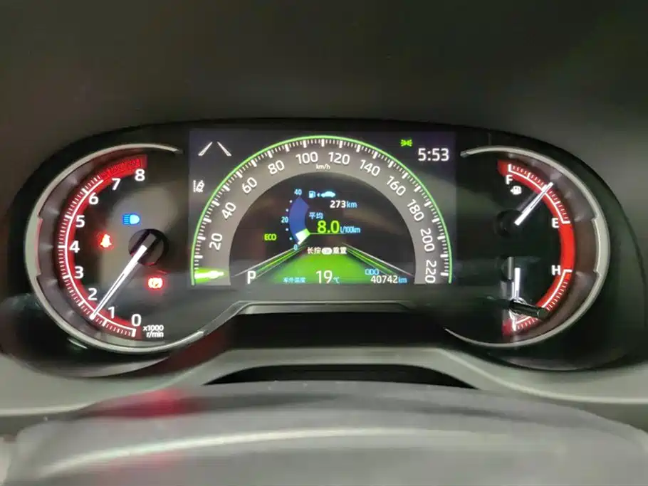 Toyota RAV4 Rongfang 2023 2.0L CVT 2WD Fashion Edition фото 14