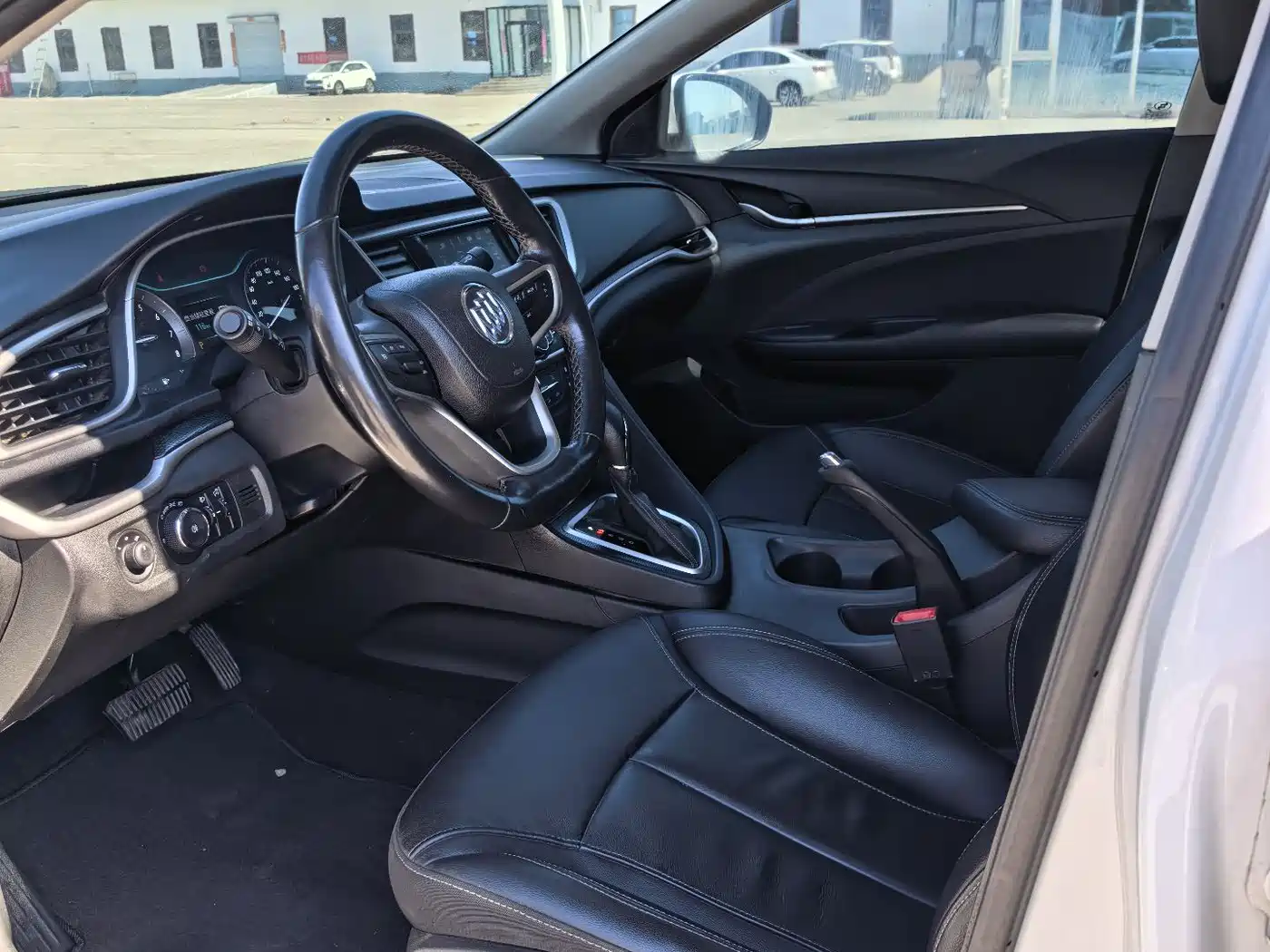 Buick Excelle 2019 18T Auto Connected Elite China VI фото 5