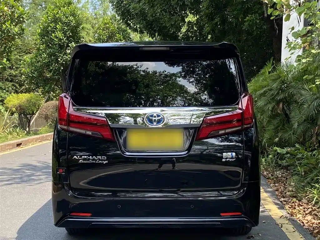 Toyota Alphard 2021 Hybrid 2.5L Premium фото 24