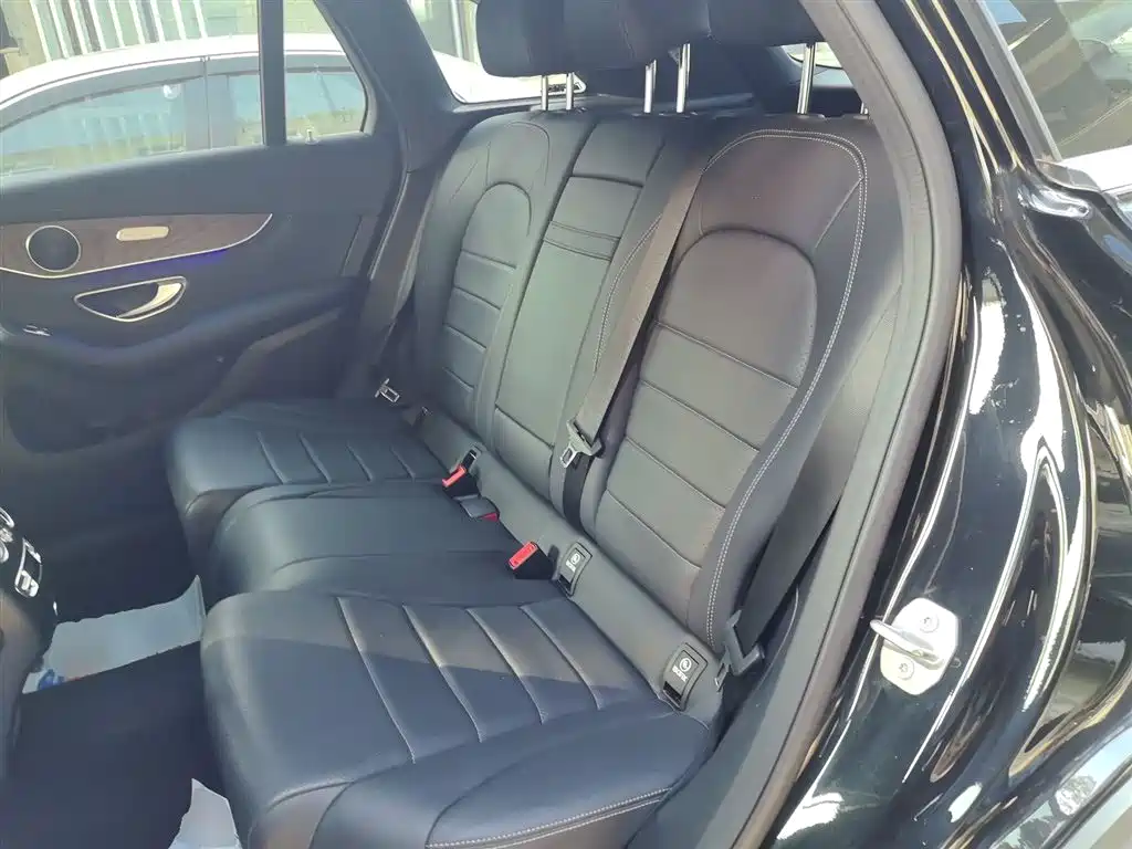Mercedes-Benz GLC 2020 Facelift GLC 300 L 4MATIC Dynamic фото 13