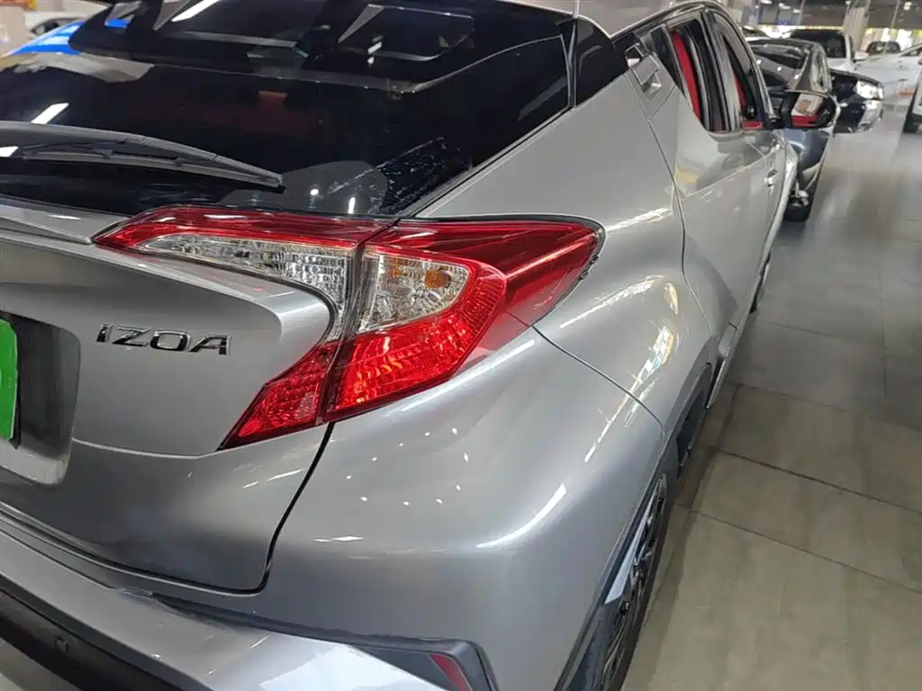 Toyota IZOA 2018 2.0L Yichi Edition China V фото 8