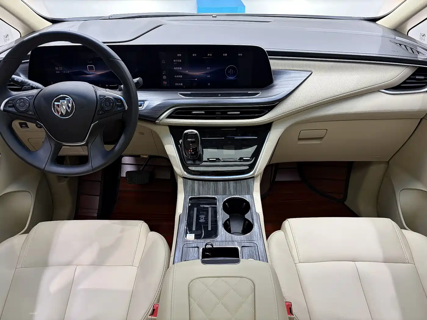 Buick GL8 2023 ES Landmaster Exclusive фото 7