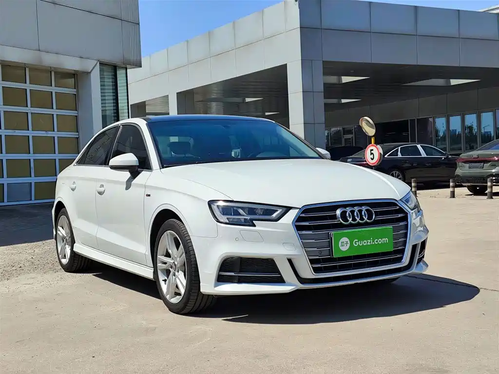 Audi A3 2020 Limousine 35 TFSI Fashion China VI фото 4