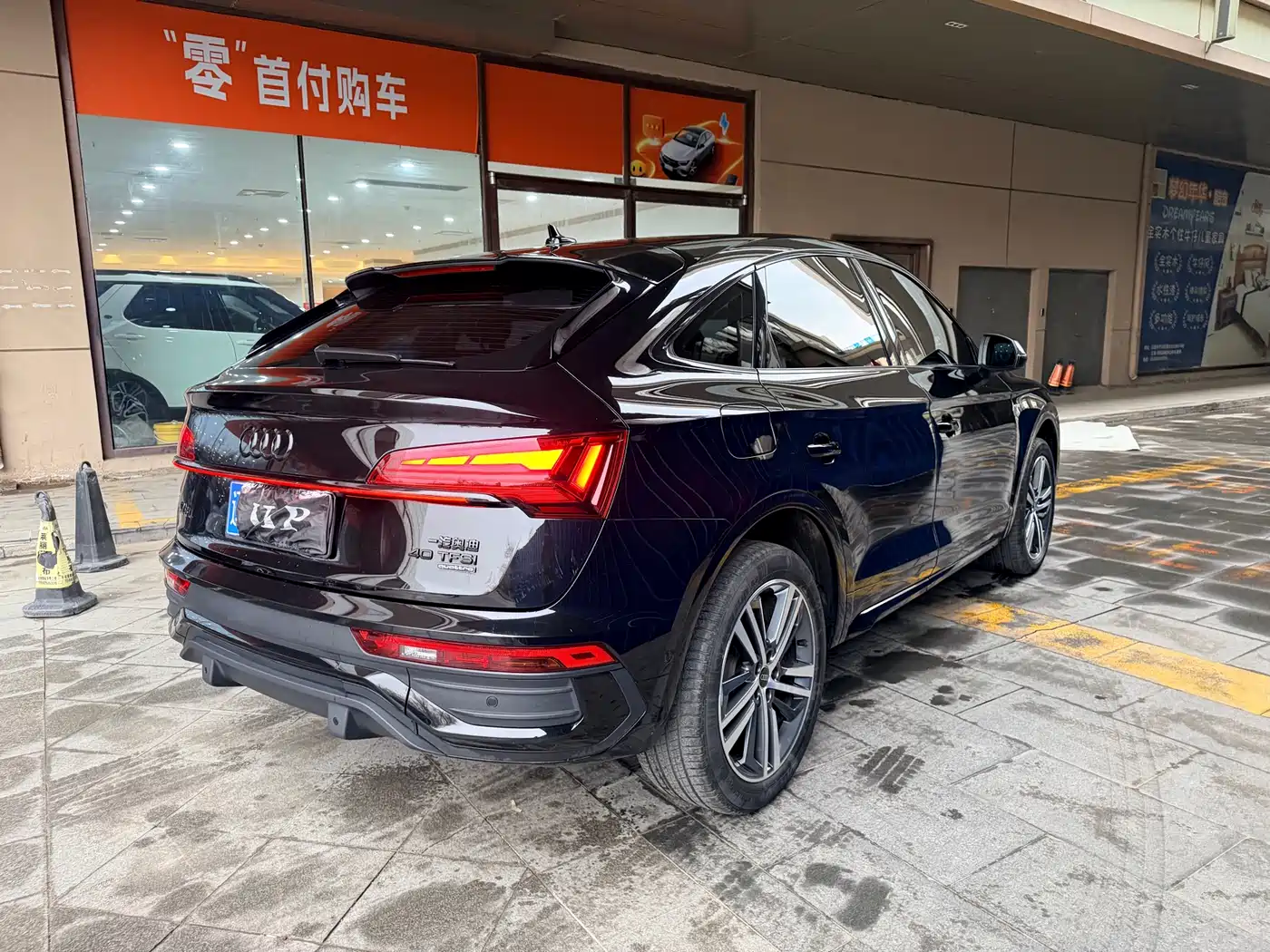 Audi Q5L Sportback 2023 40 TFSI Fashion Style фото 9