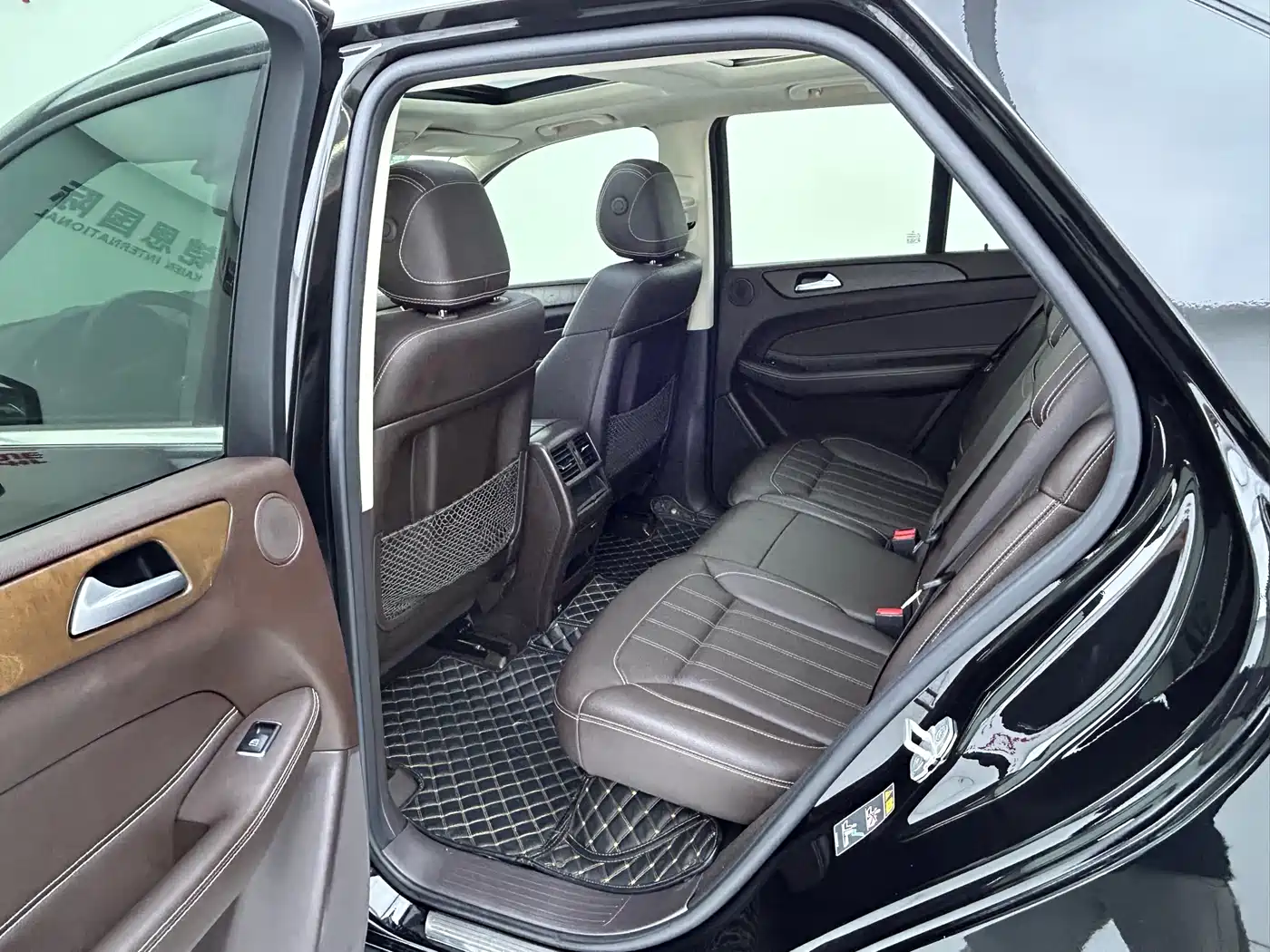 Mercedes-Benz GLE 2017 GLE 320 4MATIC Luxury фото 10