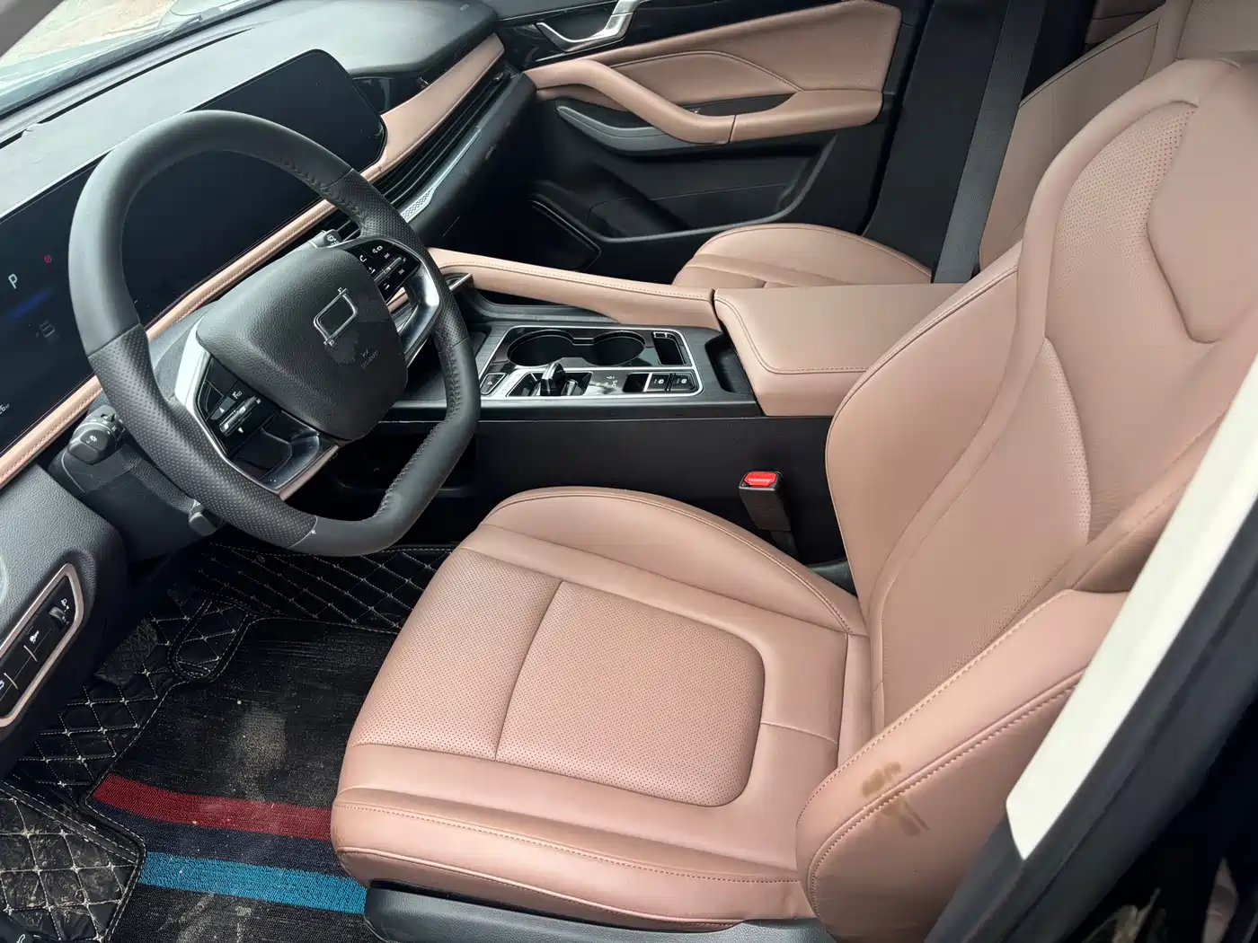 Besturn B70 2025 2024 Model Soaring Dragon Edition 1.5T Pioneer