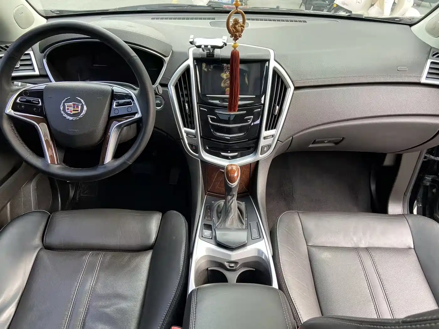 Фото 11 - Cadillac SRX