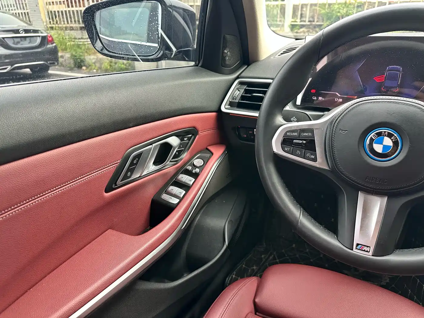 BMW i3 2022 eDrive 35 L фото 11