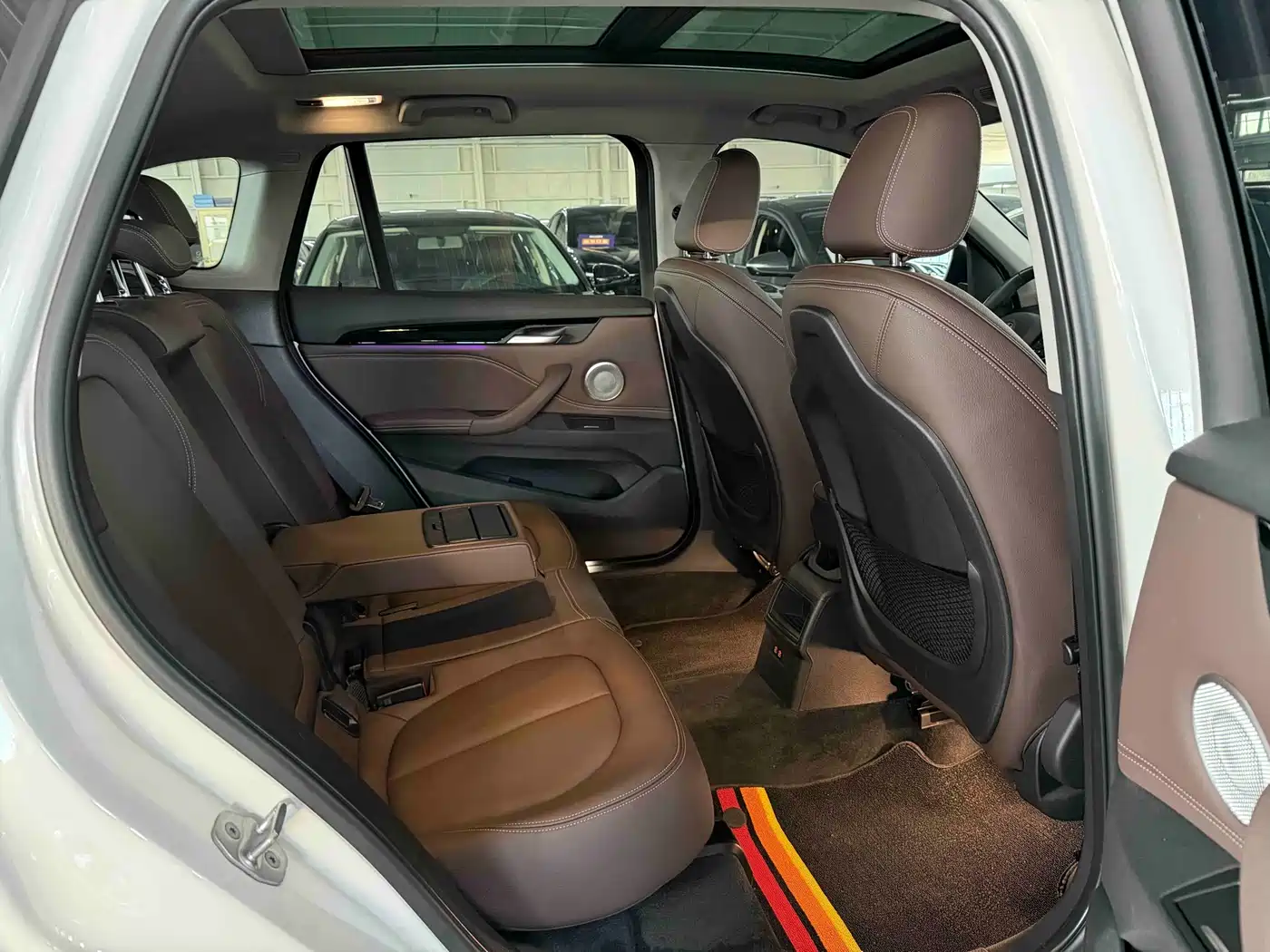 BMW X1 2022 sDrive20Li Fashion фото 15