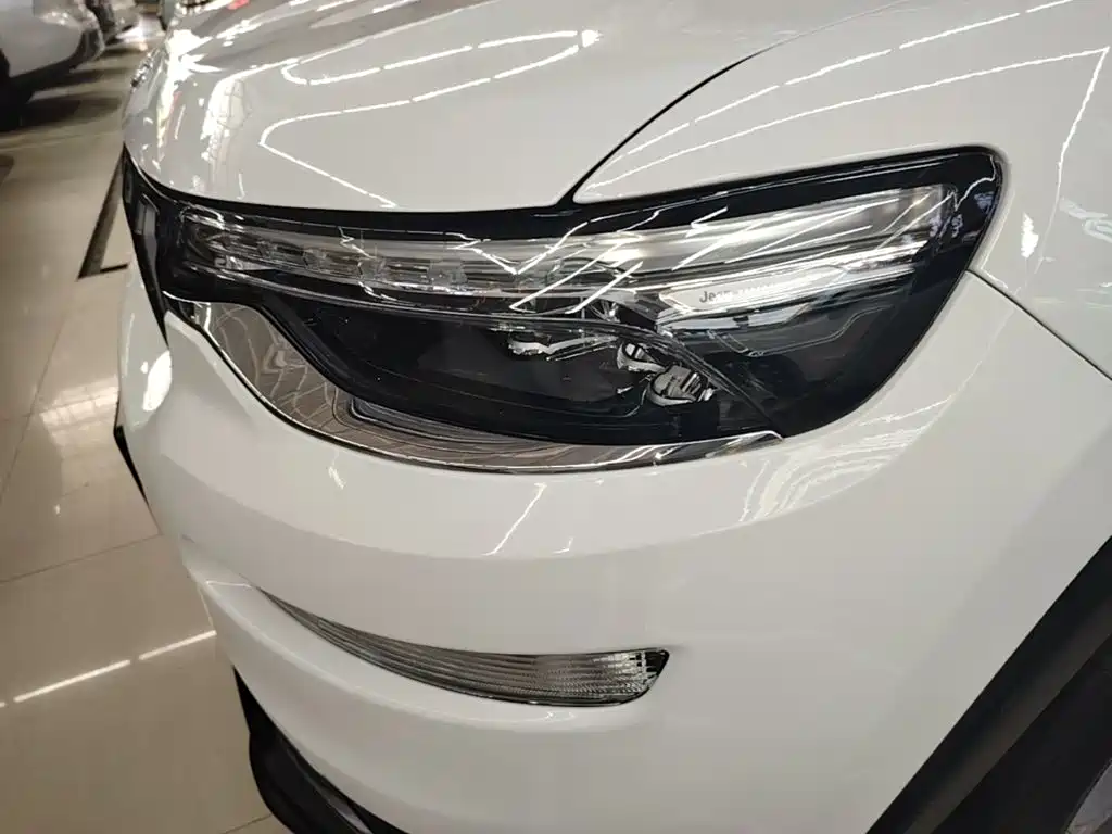 Jeep Grand Commander 2019 2018 2.0T AWD Ultimate Edition (China V)