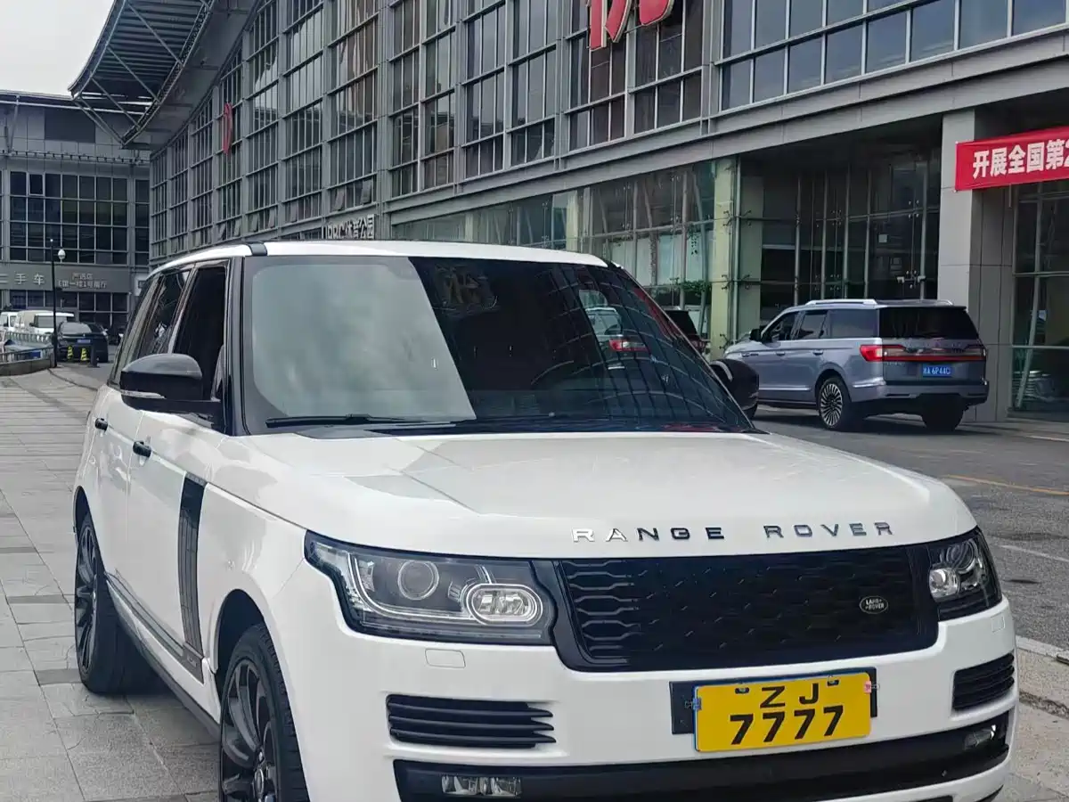 Land Rover Range Rover 2015 3.0 TDV6 Vogue