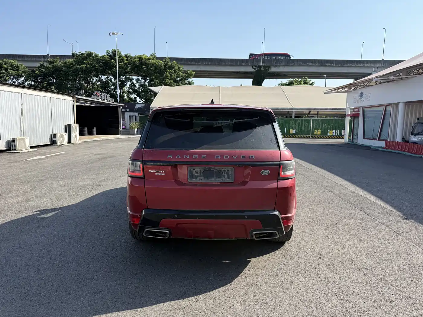 Фото 10 - Land Rover Range Rover Sport