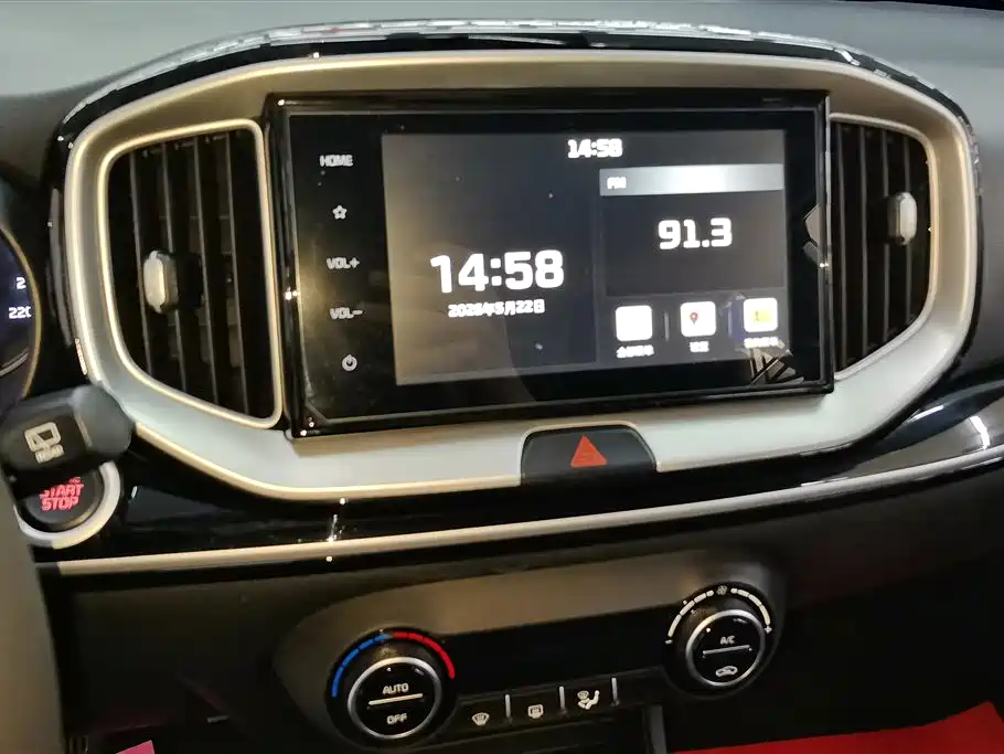 Kia KX1 2021 1.4L CVT Fun Sunroof Version фото 13