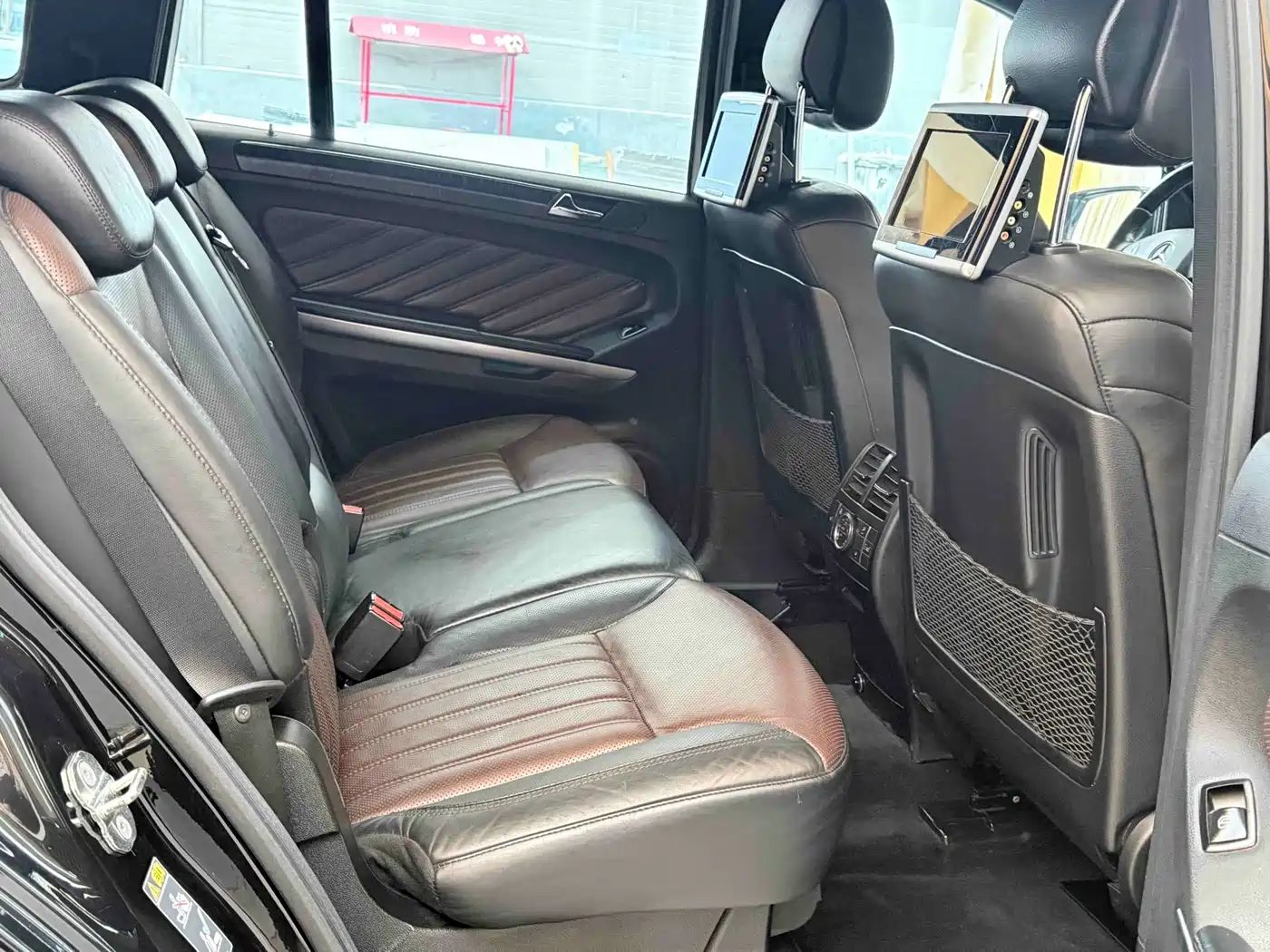 Mercedes-Benz GL-Class 2011 GL 450 Prestige Grand Edition фото 8