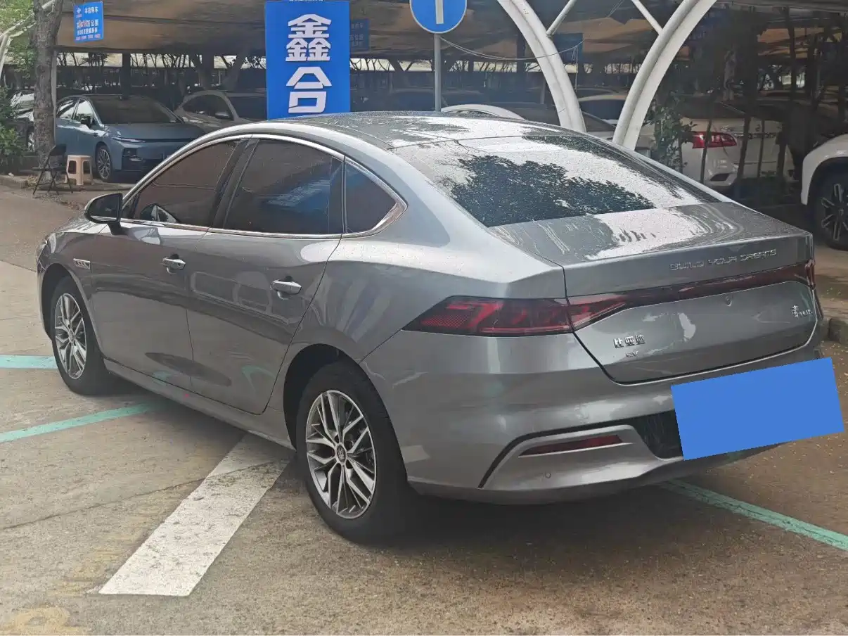 Фото 4 - BYD Qin PLUS