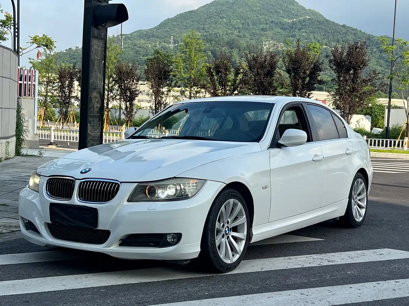 BMW 3 Series 2010 2010 325i Luxury