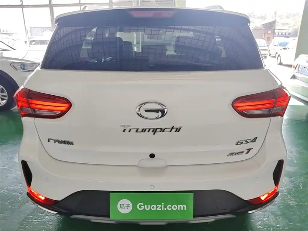 GAC Trumpchi Trumpchi GS4 2018 235T Automatic 2WD Luxury Smart Connect Million Commemorative Edition фото 6
