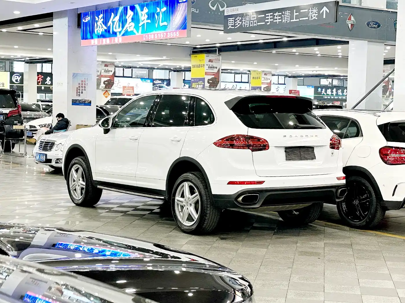 Porsche Cayenne 2015 Cayenne 3.0T фото 4