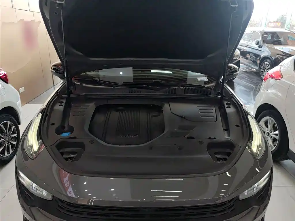 Lynk & Co 02 2019 1.5T DCT FWD Jin Pro Version China VI фото 20