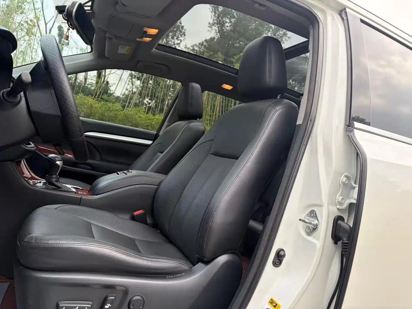 Toyota Highlander 2015 2.0T AWD Luxury Edition 7-seater фото 12